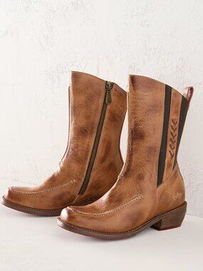 BED/STU Nivi Boots